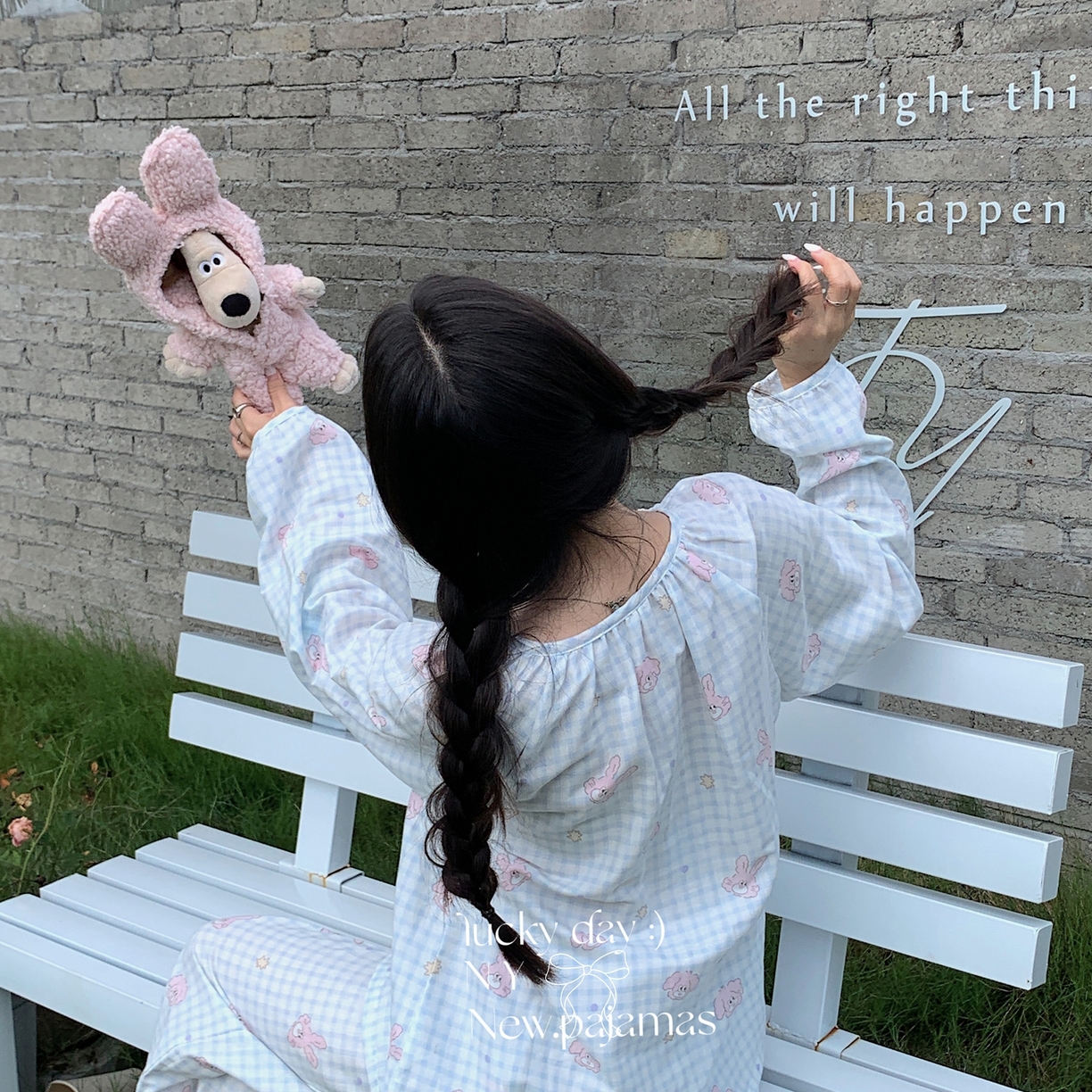 91家纺网 家纺一手货源 找家纺 纽约生活 2025新款有氧纱胸垫圆领开扣长袖长裤（会员-5） 蓝格奶茶兔