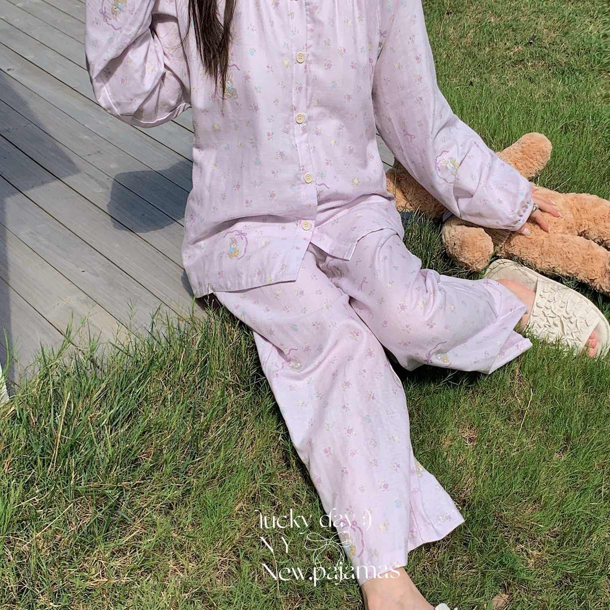 91家纺网 家纺一手货源 找家纺 纽约生活 2025新款有氧纱胸垫圆领开扣长袖长裤（会员-5） 星黛露紫