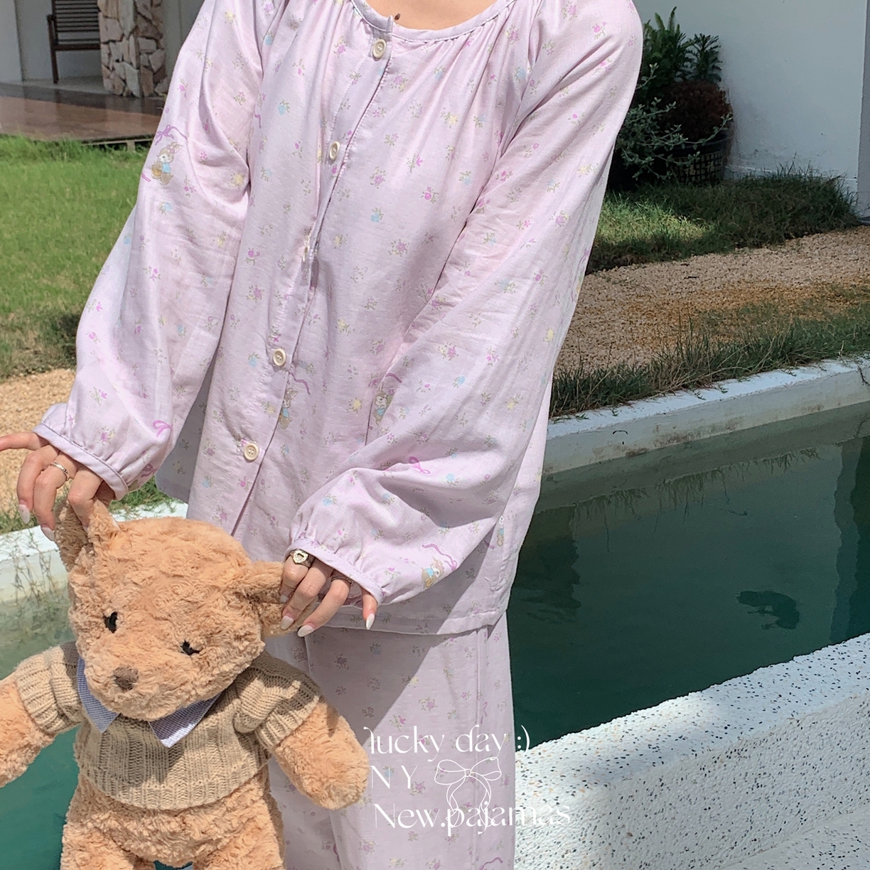 91家纺网 家纺一手货源 找家纺 纽约生活 2025新款有氧纱胸垫圆领开扣长袖长裤（会员-5） 星黛露紫