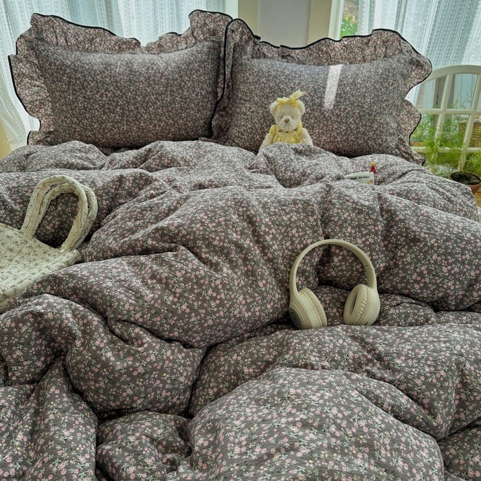 91家纺网 家纺一手货源 找家纺 红嘴企鹅 2025新款韩版双拼花边四件套 韩版-褐野粉韵