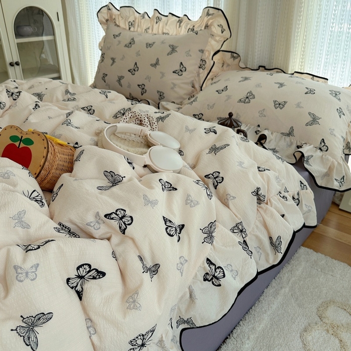 91家纺网 家纺一手货源 找家纺 红嘴企鹅 2025新款韩版双拼花边四件套 韩版-蝴蝶柔纱