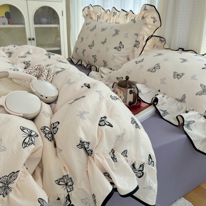 91家纺网 家纺一手货源 找家纺 红嘴企鹅 2025新款韩版双拼花边四件套 韩版-蝴蝶柔纱