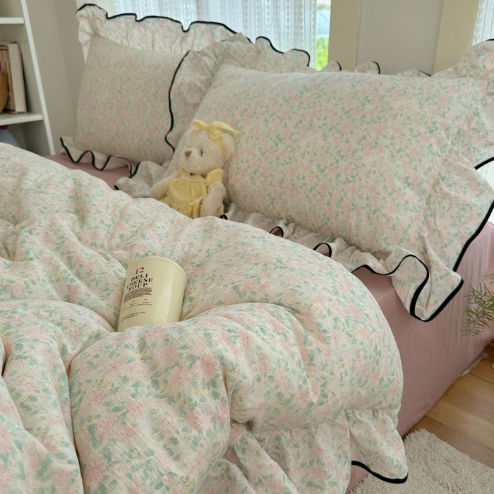 红嘴企鹅 2025新款韩版双拼花边四件套 韩版-绿野樱梦