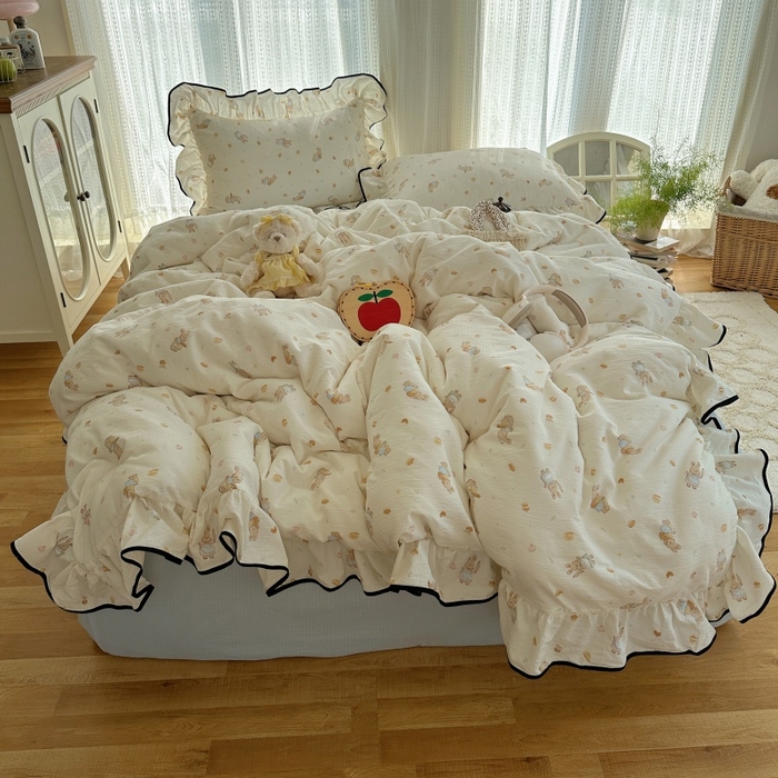 91家纺网 家纺一手货源 找家纺 红嘴企鹅 2025新款韩版双拼花边四件套 韩版-萌兔梦坊