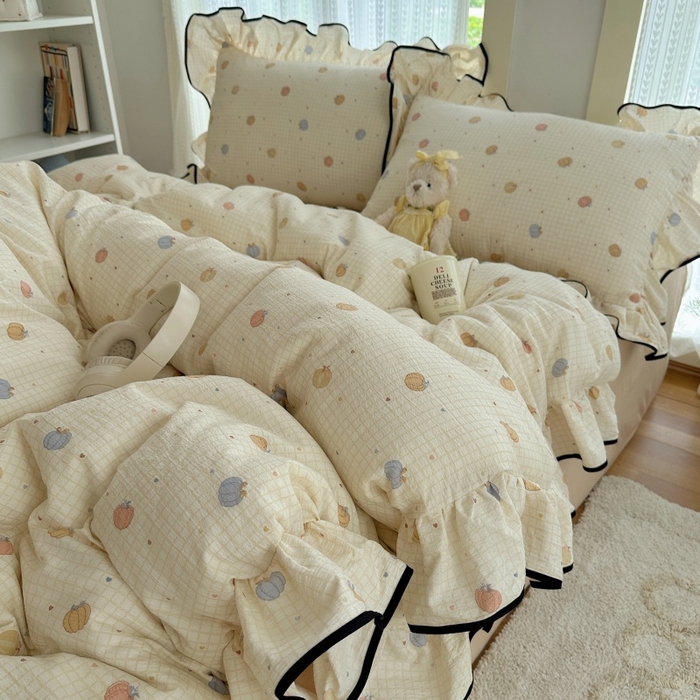 91家纺网 家纺一手货源 找家纺 红嘴企鹅 2025新款韩版双拼花边四件套 韩版-南瓜甜梦园