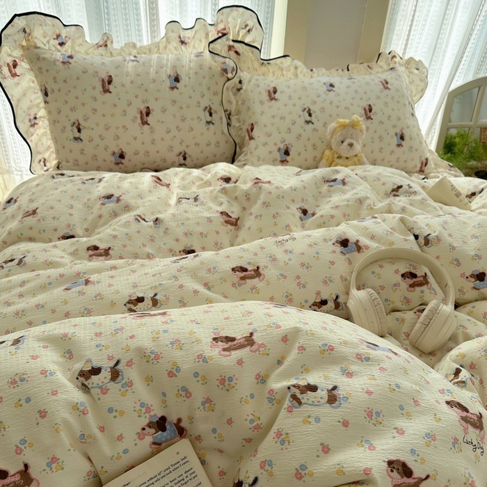 91家纺网 家纺一手货源 找家纺 红嘴企鹅 2025新款韩版双拼花边四件套 韩版-甜心小狗