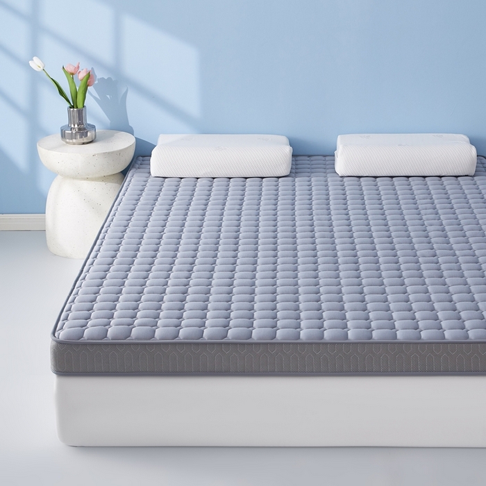 91家纺网 家纺一手货源 找家纺 华誉 2025新款跨境电商专供鸟眼布床垫 面包格灰色