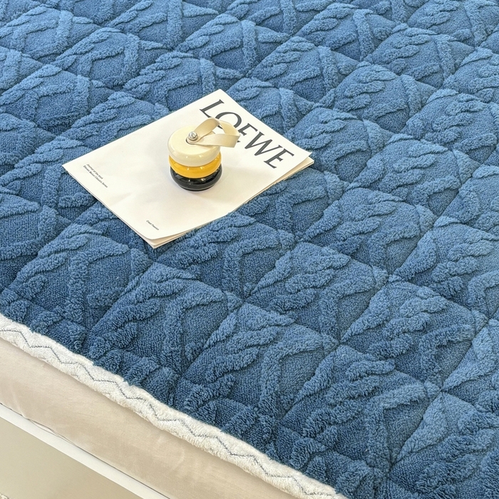 91家纺网 家纺一手货源 找家纺 （总）华誉 2025新款跨境直播电商专供塔芙蓉床垫学生宿舍床褥子