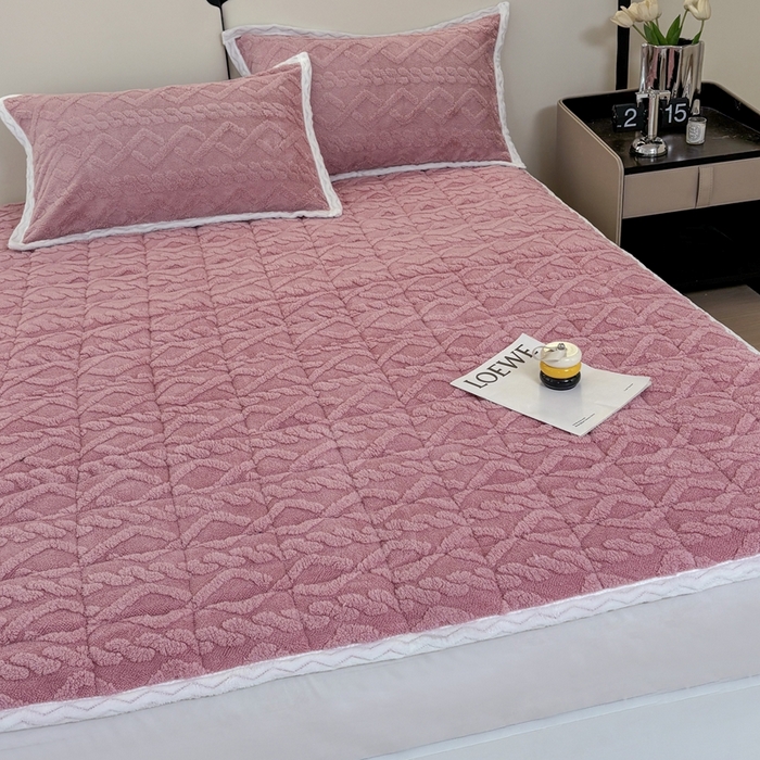 91家纺网 家纺一手货源 找家纺 华誉 2025新款跨境直播电商专供塔芙蓉床垫学生宿舍床褥子 豆沙粉