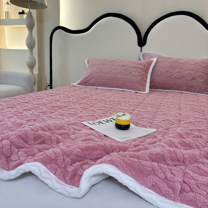 91家纺网 家纺一手货源 找家纺 华誉 2025新款跨境直播电商专供塔芙蓉床垫学生宿舍床褥子 豆沙粉