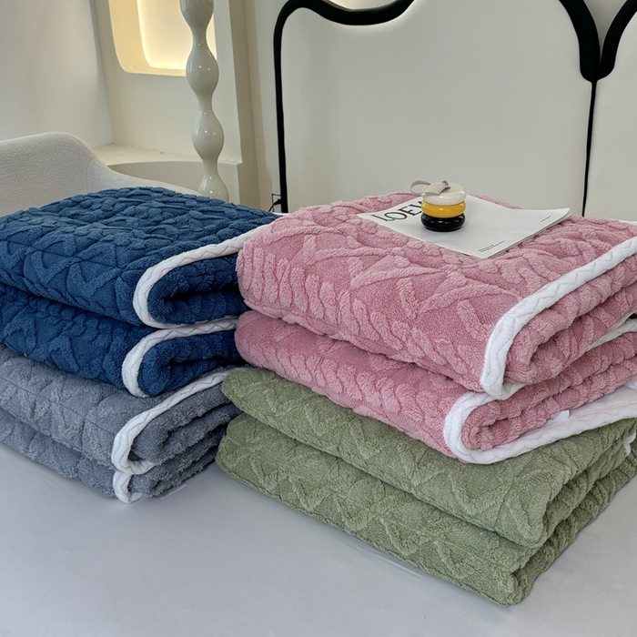 91家纺网 家纺一手货源 找家纺 华誉 2025新款跨境直播电商专供塔芙蓉床垫学生宿舍床褥子 豆沙粉