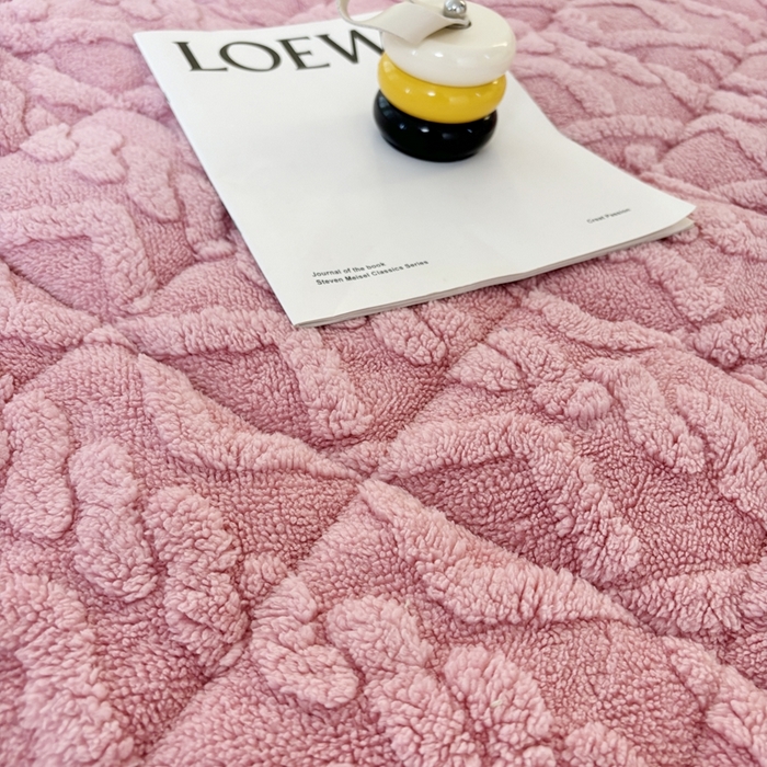 91家纺网 家纺一手货源 找家纺 华誉 2025新款跨境直播电商专供塔芙蓉床垫学生宿舍床褥子 豆沙粉