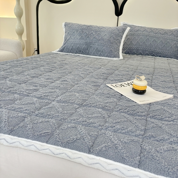 91家纺网 家纺一手货源 找家纺 华誉 2025新款跨境直播电商专供塔芙蓉床垫学生宿舍床褥子 星辰灰