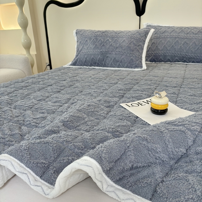 91家纺网 家纺一手货源 找家纺 华誉 2025新款跨境直播电商专供塔芙蓉床垫学生宿舍床褥子 星辰灰