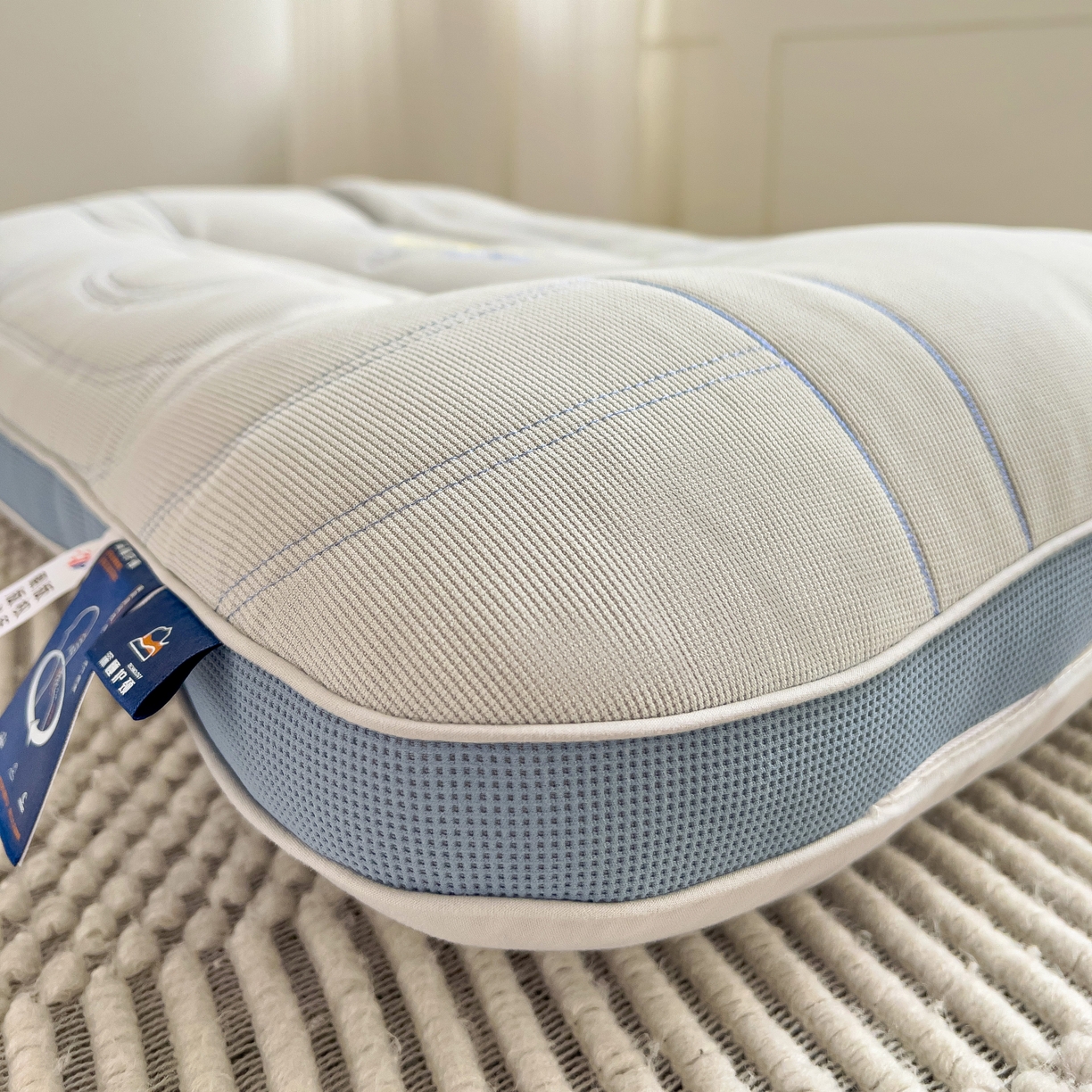 91家纺网 家纺一手货源 找家纺 晚儿 2025新款零压深睡眠枕头枕芯 深海灰蓝