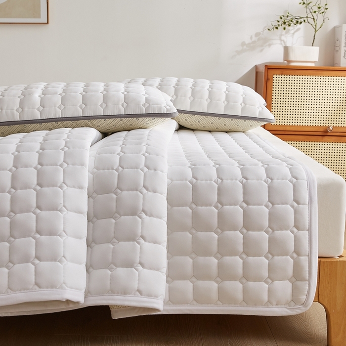 91家纺网 家纺一手货源 找家纺 （总）华誉 2025新款A类原棉大豆夹棉床护垫