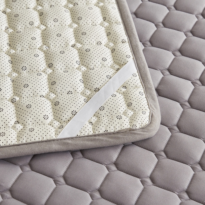 91家纺网 家纺一手货源 找家纺 华誉 2025新款A类原棉大豆夹棉床护垫 灰