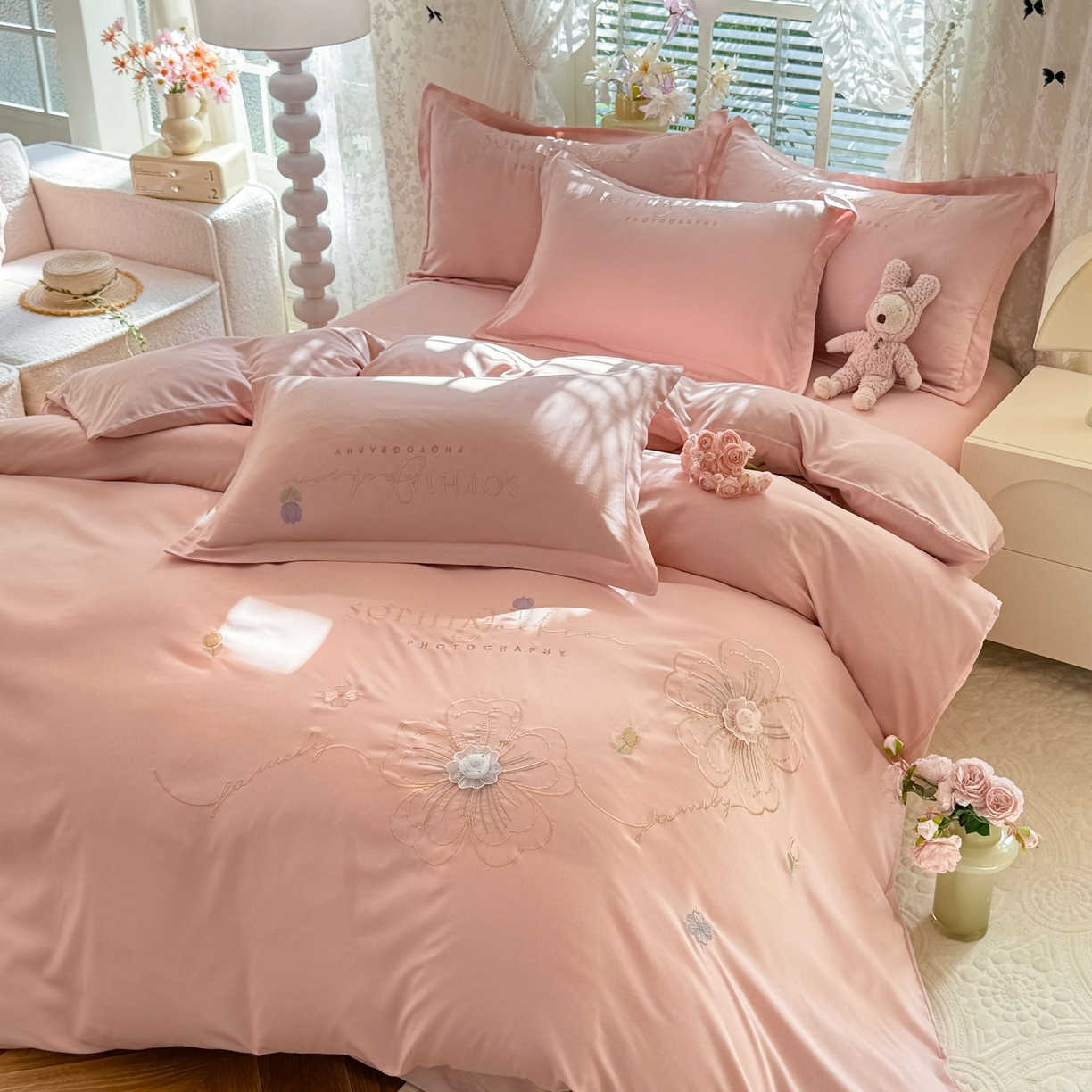 91家纺网 家纺一手货源 找家纺 （总）大麦乐田 2025新款小清新糯小棉立体花绣花吊边四件套