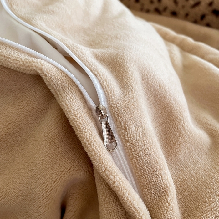 91家纺网 家纺一手货源 找家纺 （总）库里梦家纺 2025新款网红直播爆款獭兔毛豹纹-A版兔毛绒B版牛奶绒四件套-豹纹