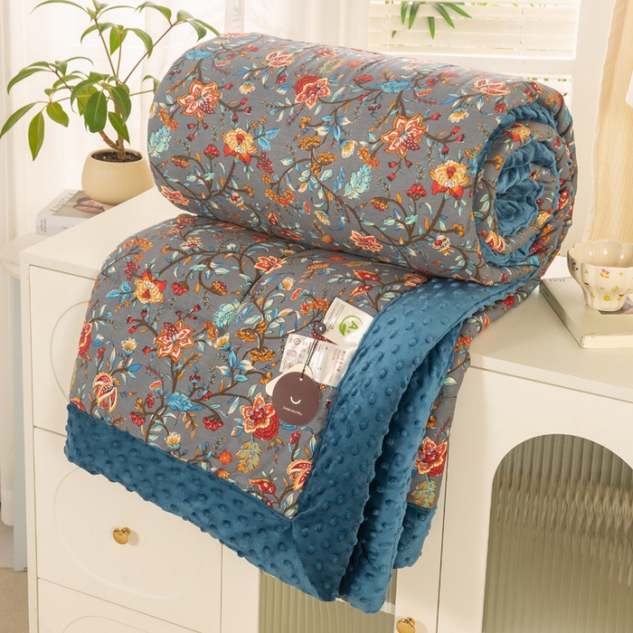 91家纺网 家纺一手货源 找家纺 锦鹭被业 2025新款AB版舒适全棉纯棉豆豆绒被被子被芯 缘梦