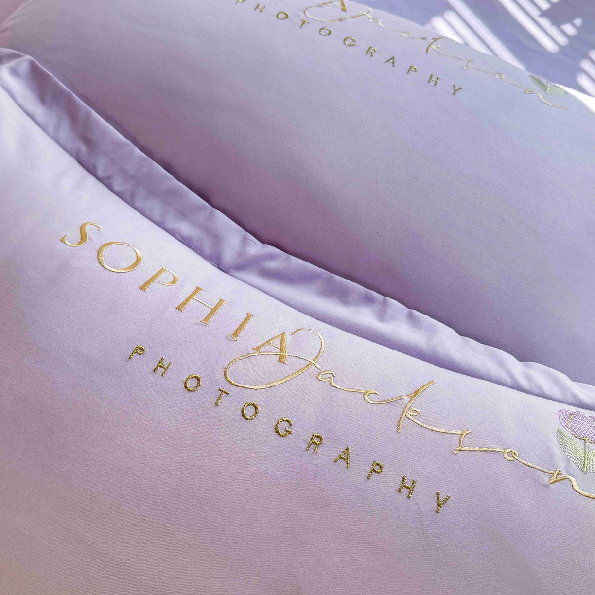 91家纺网 家纺一手货源 找家纺 大麦乐田 2025新款小清新糯小棉立体花绣花吊边四件套 清新恋人-紫