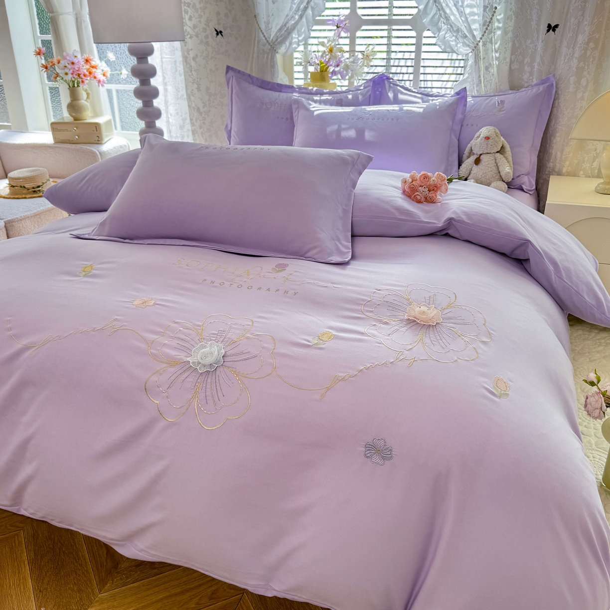 91家纺网 家纺一手货源 找家纺 大麦乐田 2025新款小清新糯小棉立体花绣花吊边四件套 清新恋人-紫