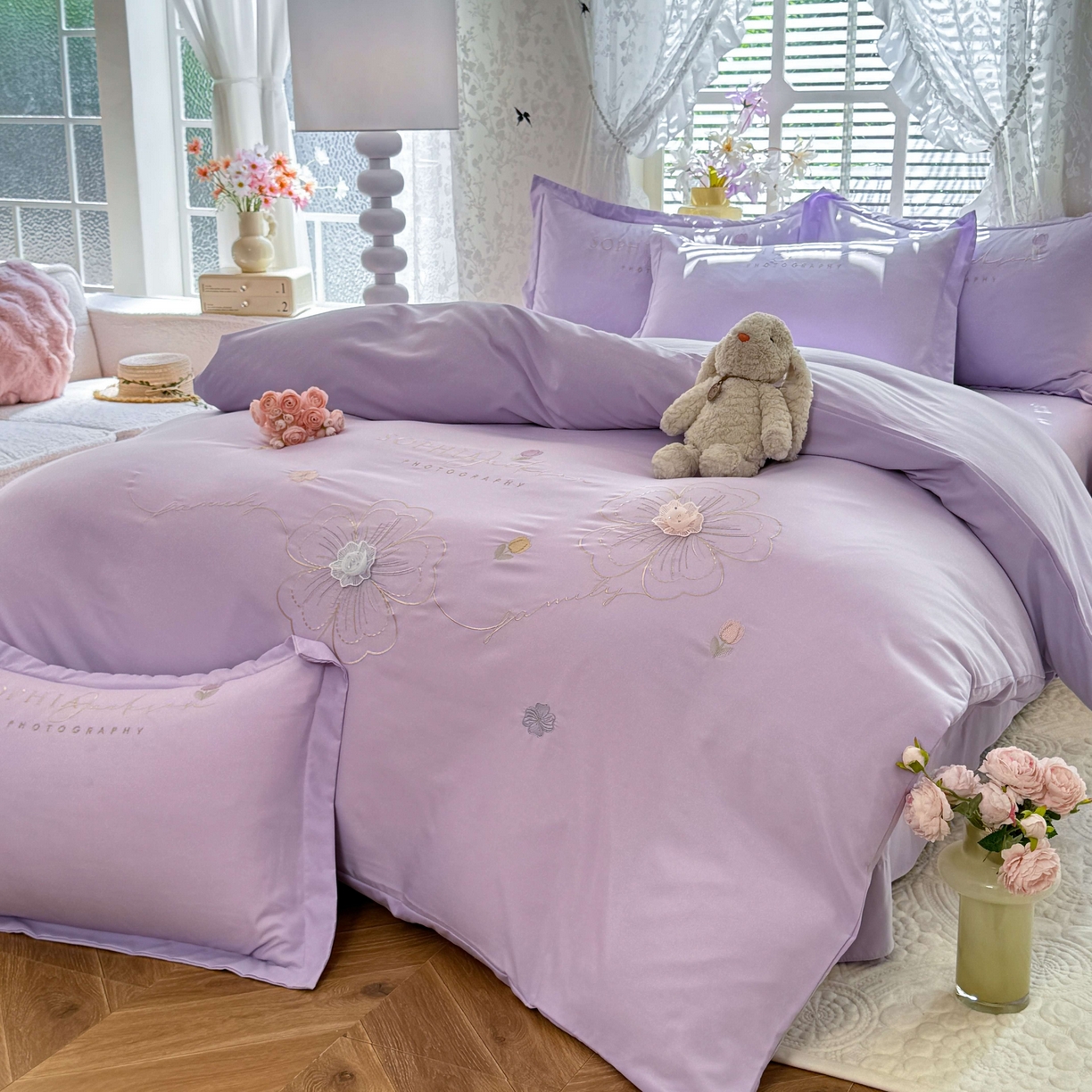 91家纺网 家纺一手货源 找家纺 大麦乐田 2025新款小清新糯小棉立体花绣花吊边四件套 清新恋人-紫