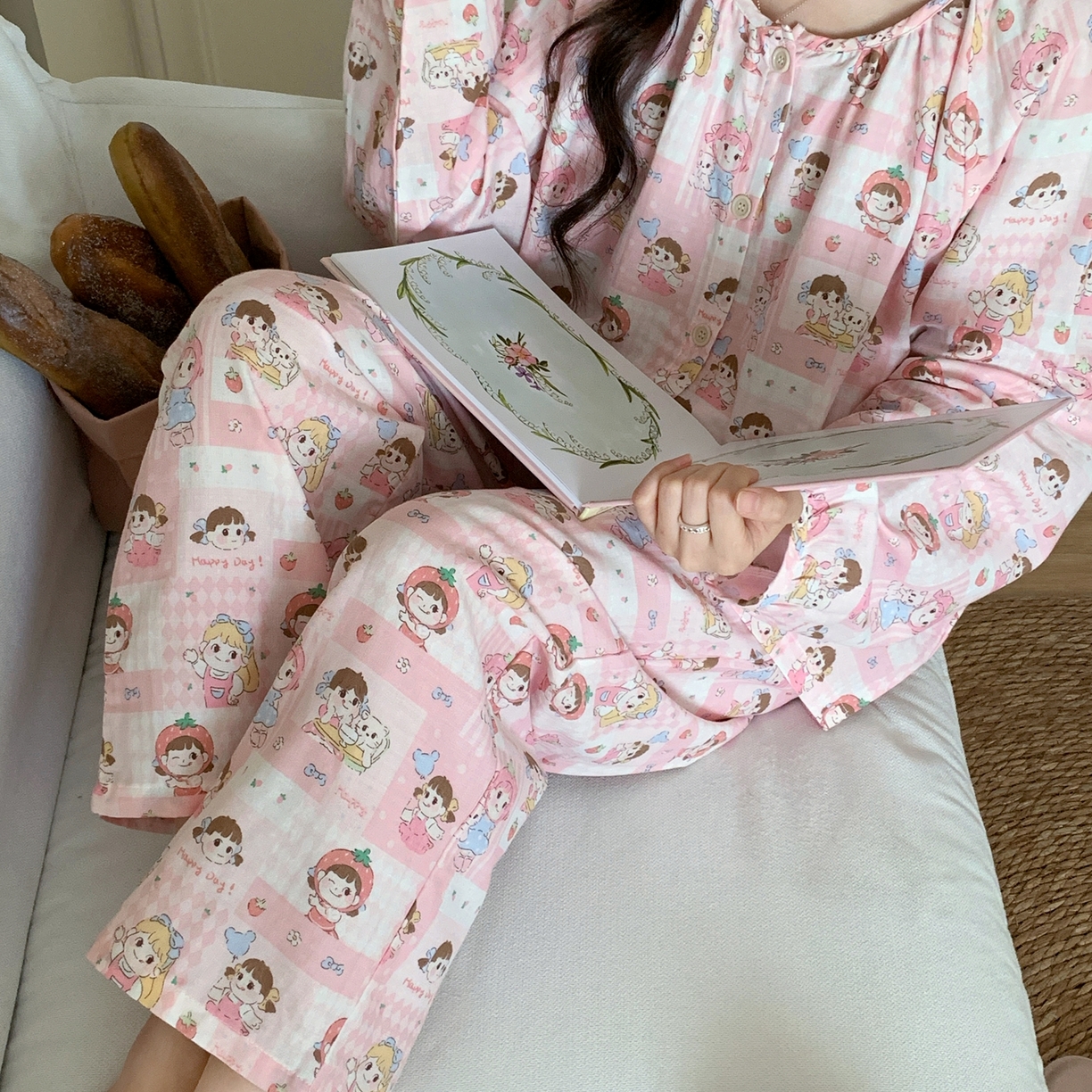 91家纺网 家纺一手货源 找家纺 纽约生活 2025新款韩系家居服（会员-5） 草莓不二家