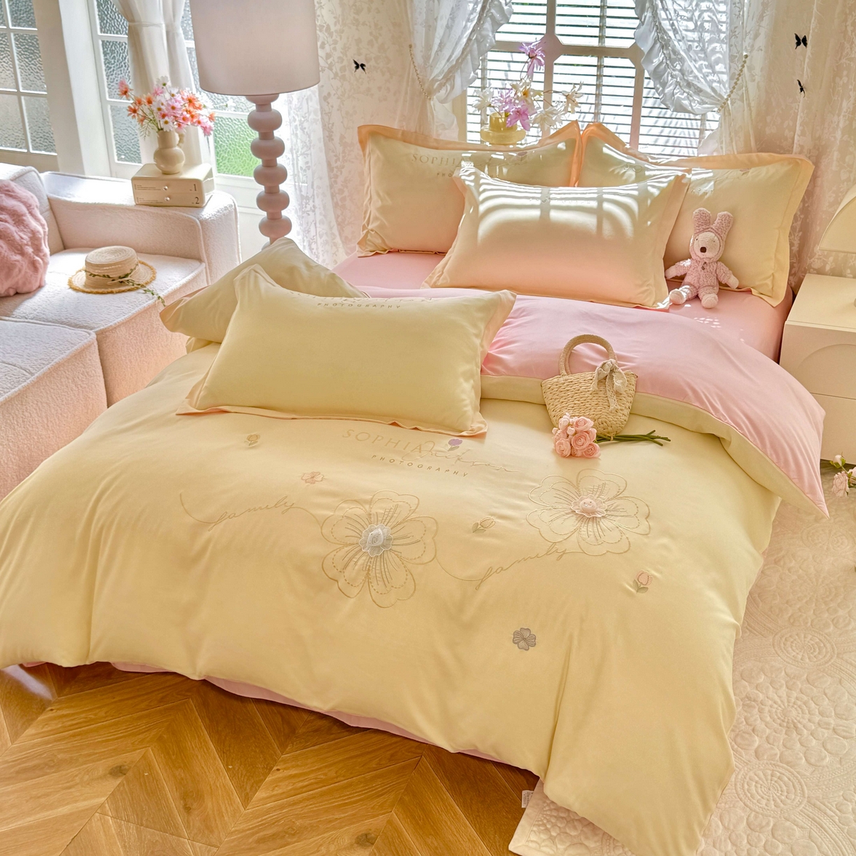 91家纺网 家纺一手货源 找家纺 大麦乐田 2025新款小清新糯小棉立体花绣花吊边四件套 清新恋人-黄