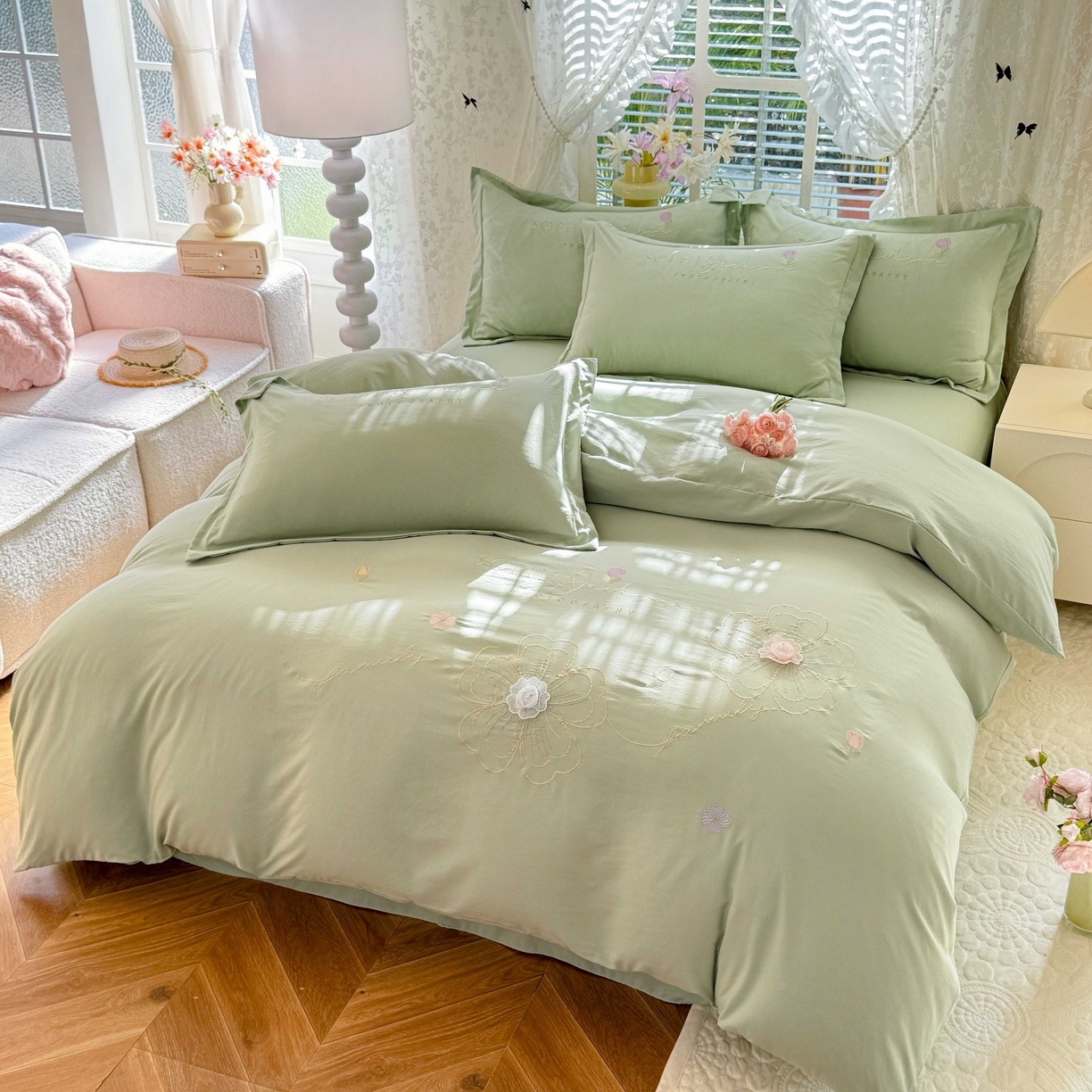 91家纺网 家纺一手货源 找家纺 大麦乐田 2025新款小清新糯小棉立体花绣花吊边四件套 清新恋人-绿