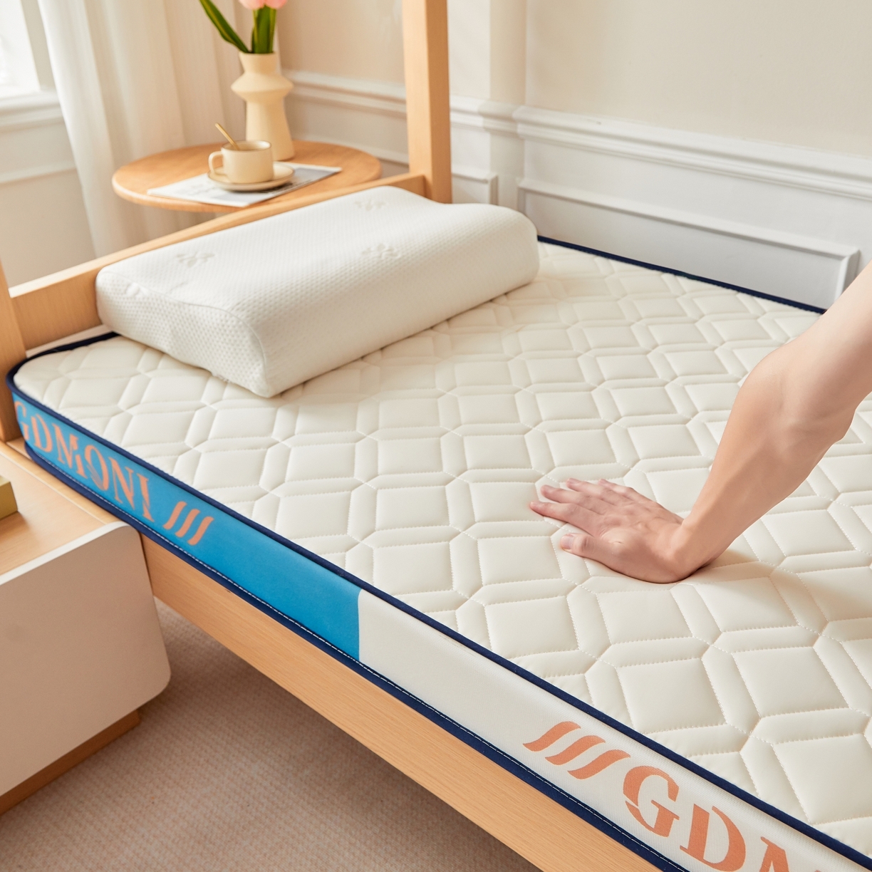 91家纺网 家纺一手货源 找家纺 （总）希廷顿 2025新款立体海绵学生宿舍床垫-菱格