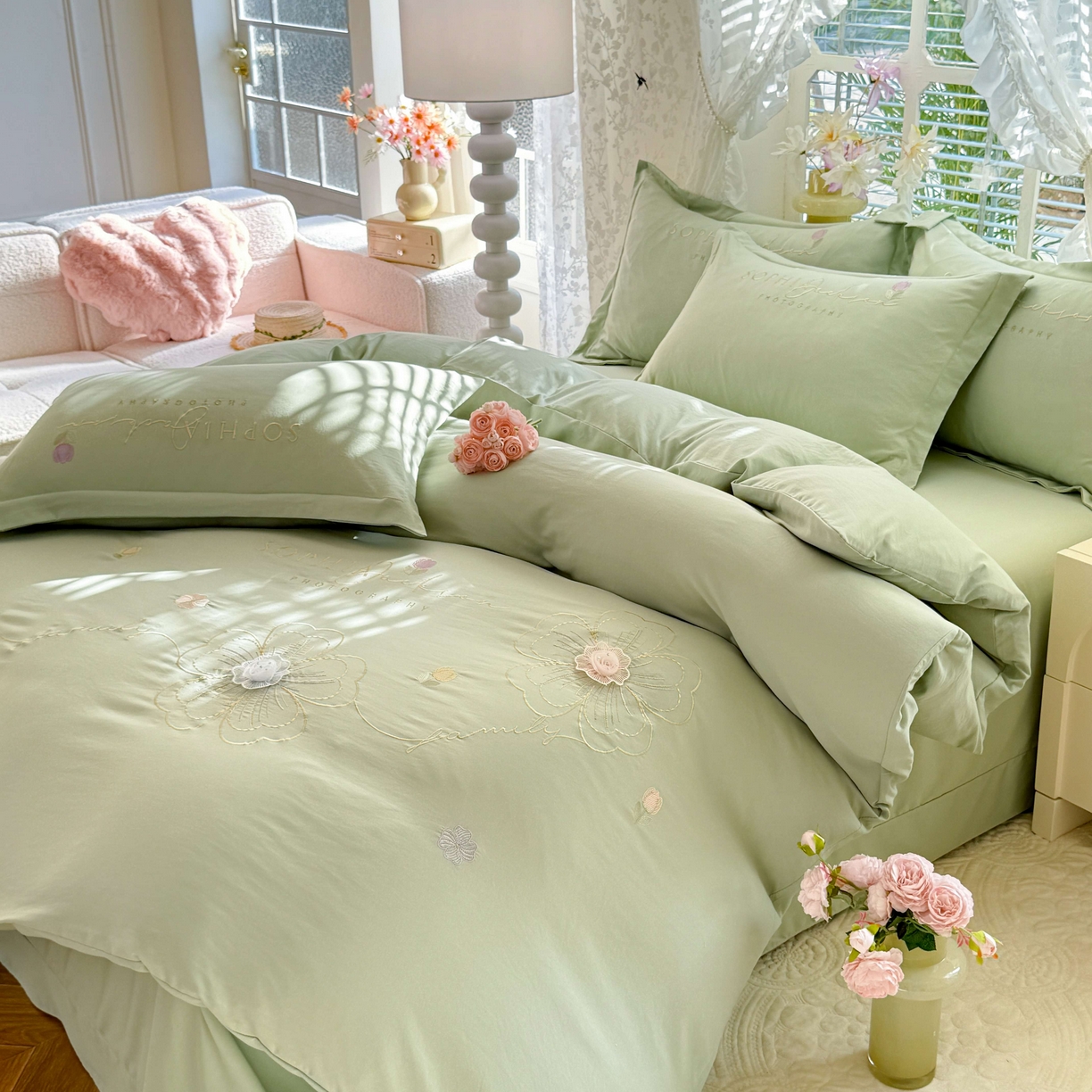 91家纺网 家纺一手货源 找家纺 大麦乐田 2025新款小清新糯小棉立体花绣花吊边四件套 清新恋人-绿
