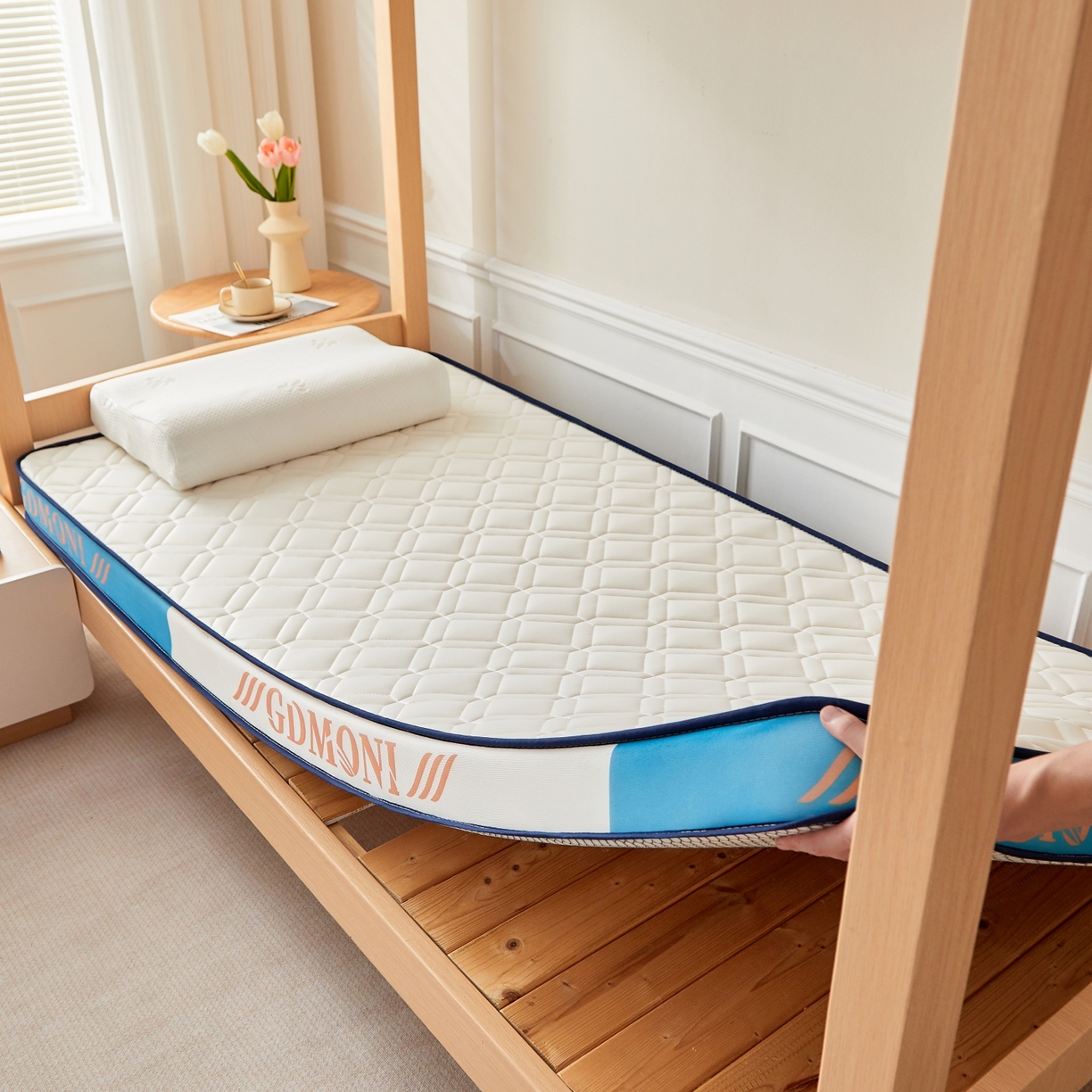 91家纺网 家纺一手货源 找家纺 希廷顿 2025新款立体海绵学生宿舍床垫-菱格 立体海绵床垫-菱格白