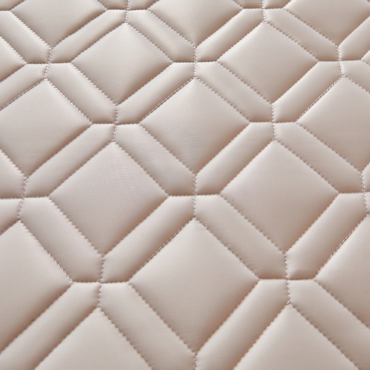 91家纺网 家纺一手货源 找家纺 希廷顿 2025新款立体海绵学生宿舍床垫-菱格 立体海绵床垫-菱格灰