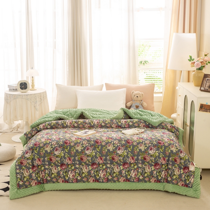 91家纺网 家纺一手货源 找家纺 锦鹭被业 2025新款AB版舒适全棉纯棉豆豆绒被被子被芯 花之语