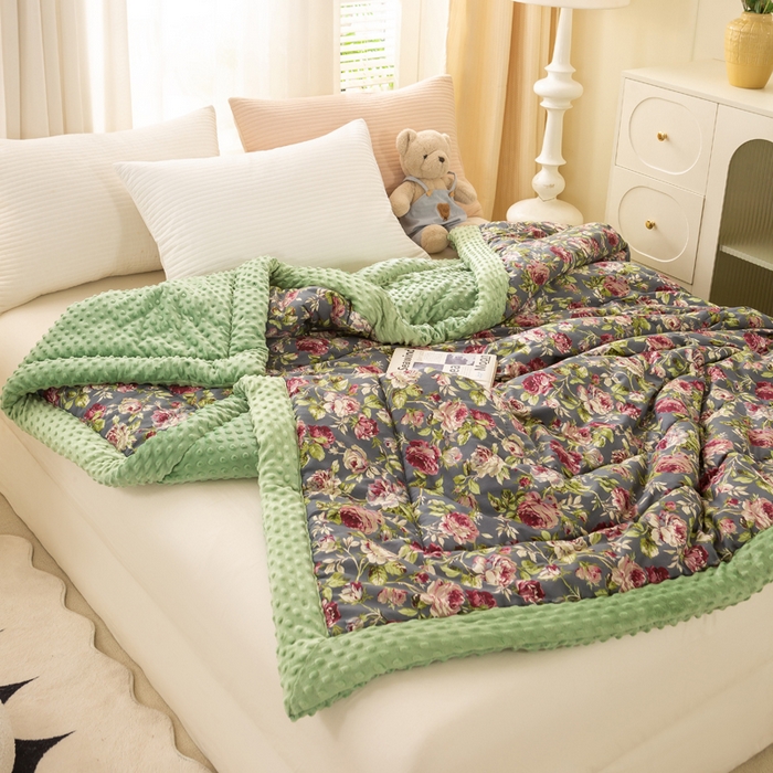 91家纺网 家纺一手货源 找家纺 锦鹭被业 2025新款AB版舒适全棉纯棉豆豆绒被被子被芯 花之语