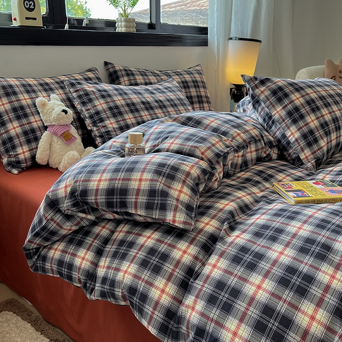 91家纺网 家纺一手货源 找家纺 吉象家纺 2025新款全棉纯棉加厚磨毛印花四件套 艾伦黑格