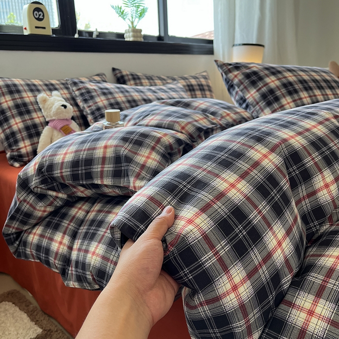 91家纺网 家纺一手货源 找家纺 吉象家纺 2025新款全棉纯棉加厚磨毛印花四件套 艾伦黑格