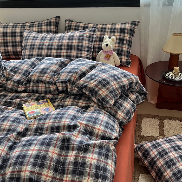 91家纺网 家纺一手货源 找家纺 吉象家纺 2025新款全棉纯棉加厚磨毛印花四件套 艾伦黑格