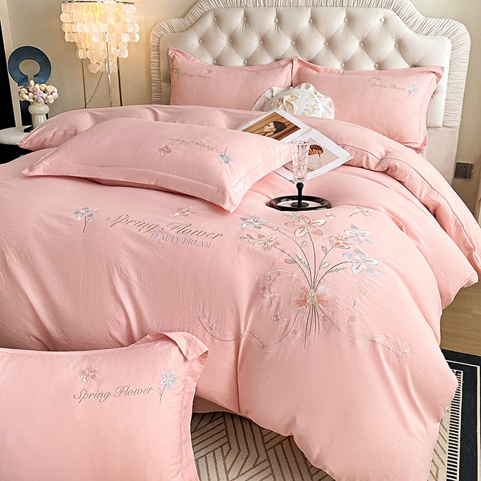 91家纺网 家纺一手货源 找家纺 大麦乐田 2025新款糯小棉立体绣花吊边四件套-手捧花 手捧花 香粉玉