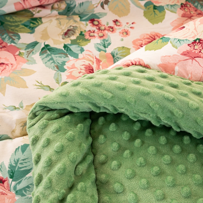 91家纺网 家纺一手货源 找家纺 锦鹭被业 2025新款AB版舒适全棉纯棉豆豆绒被被子被芯 浪漫花舞