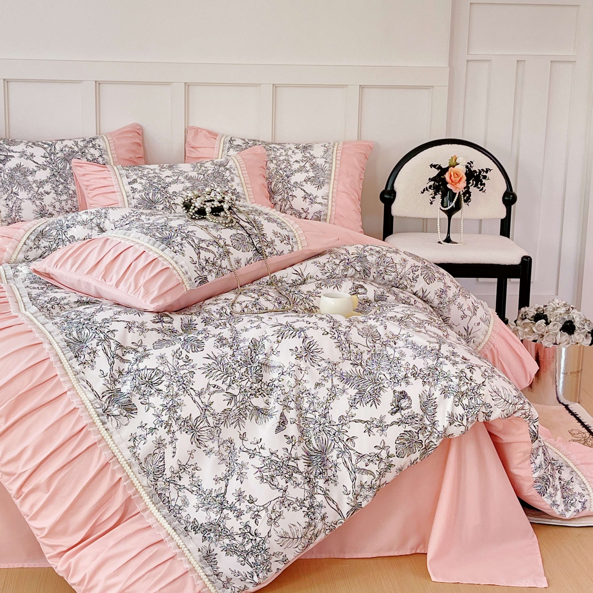 91家纺网 家纺一手货源 找家纺 （总）大麦乐田 2025新款法式褶皱糯小棉直角床单四件套