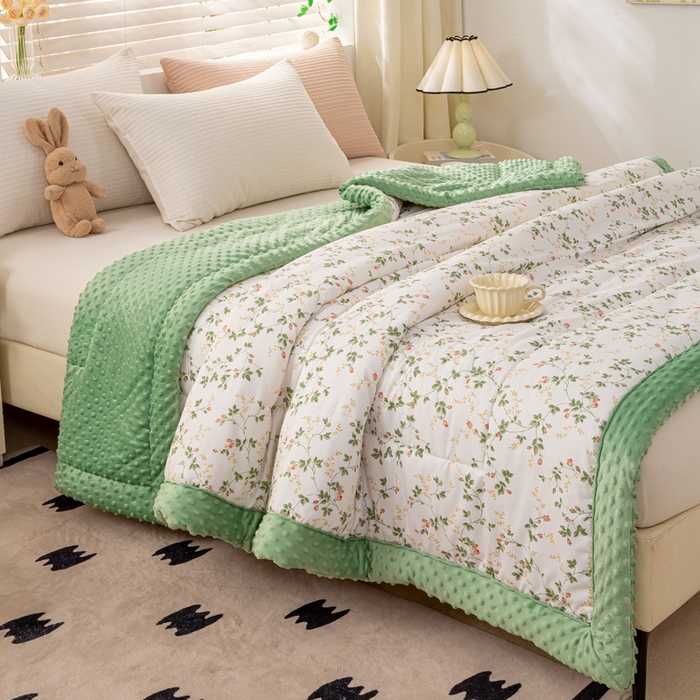 91家纺网 家纺一手货源 找家纺 锦鹭被业 2025新款AB版舒适全棉纯棉豆豆绒被被子被芯 连理枝