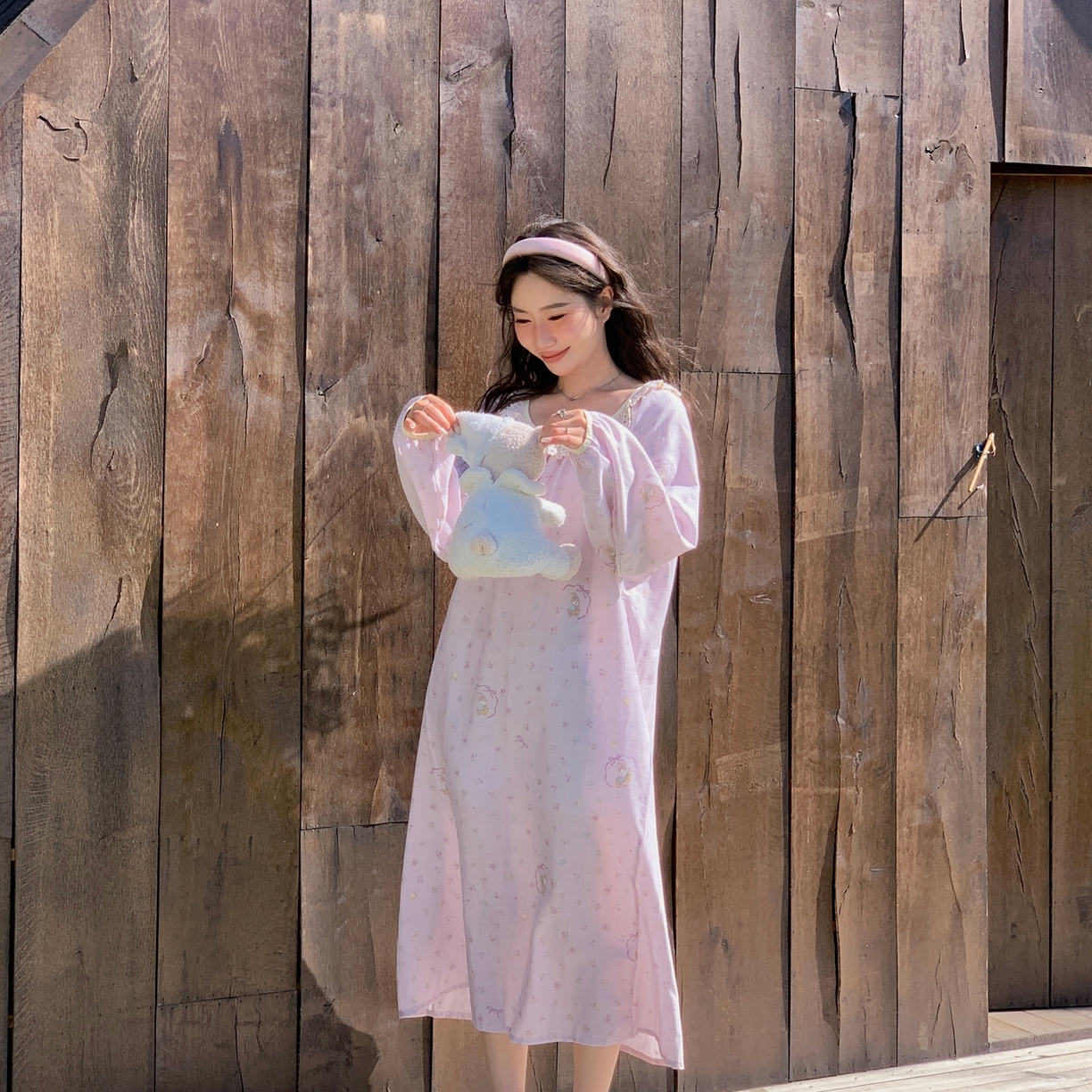 91家纺网 家纺一手货源 找家纺 纽约生活 2025新款有氧纱蕾丝长袖裙（会员-5） 星黛露紫