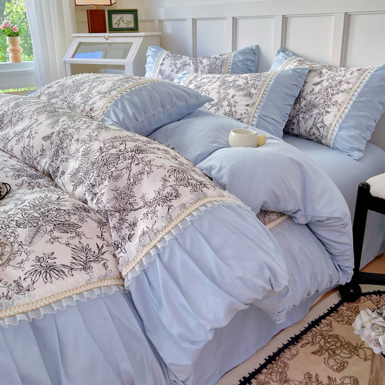 91家纺网 家纺一手货源 找家纺 大麦乐田 2025新款法式褶皱糯小棉直角床单四件套 安娜公主-浅兰