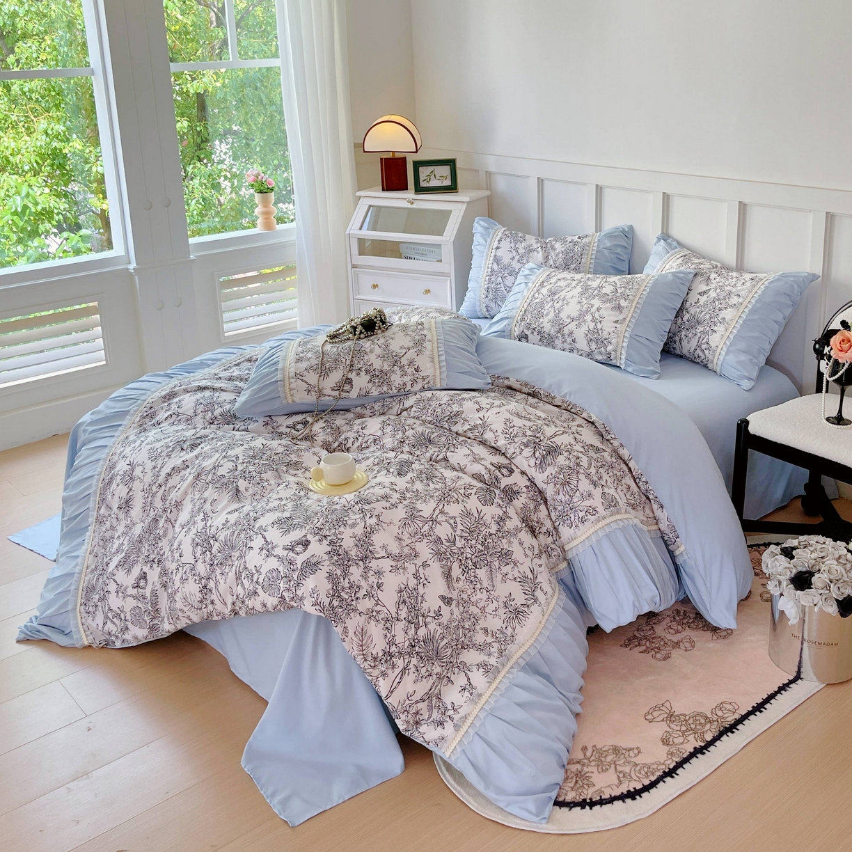 91家纺网 家纺一手货源 找家纺 大麦乐田 2025新款法式褶皱糯小棉直角床单四件套 安娜公主-浅兰