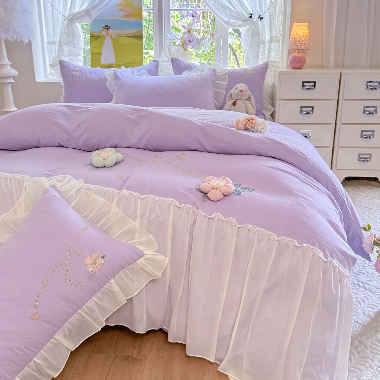 91家纺网 家纺一手货源 找家纺 大麦乐田 2025新款法式公主风仙女糯小棉立体花刺绣四件套 浪漫花朵-紫