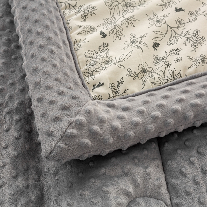 91家纺网 家纺一手货源 找家纺 锦鹭被业 2025新款AB版舒适全棉纯棉豆豆绒被被子被芯 俏花枝