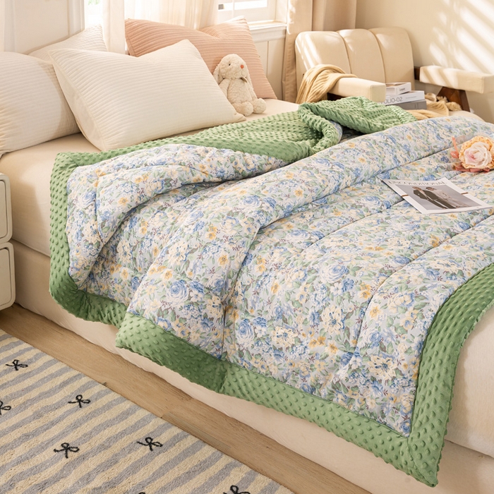 91家纺网 家纺一手货源 找家纺 锦鹭被业 2025新款AB版舒适全棉纯棉豆豆绒被被子被芯 水墨花