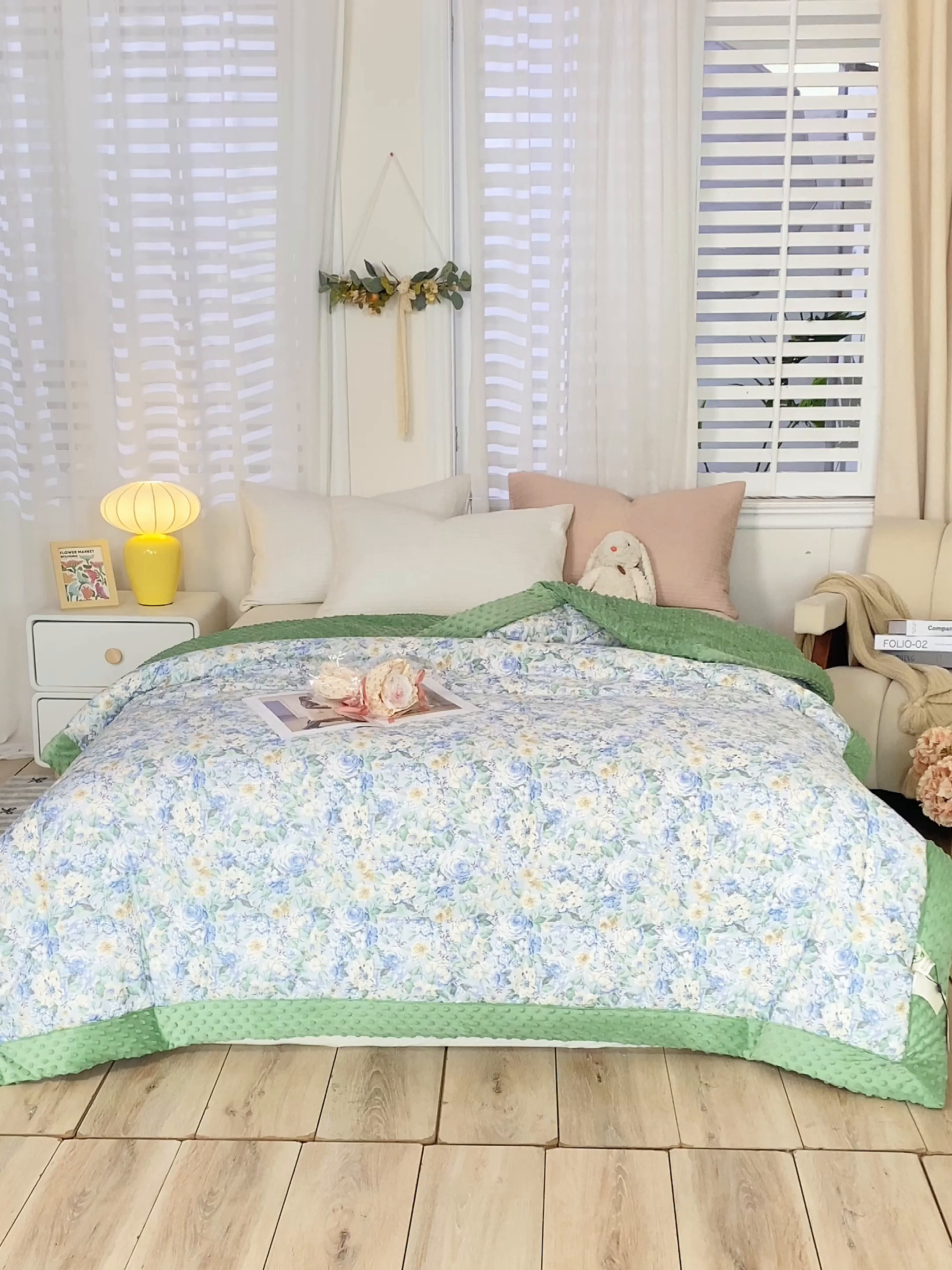 91家纺网 家纺一手货源 找家纺 锦鹭被业 2025新款AB版舒适全棉纯棉豆豆绒被被子被芯 水墨花